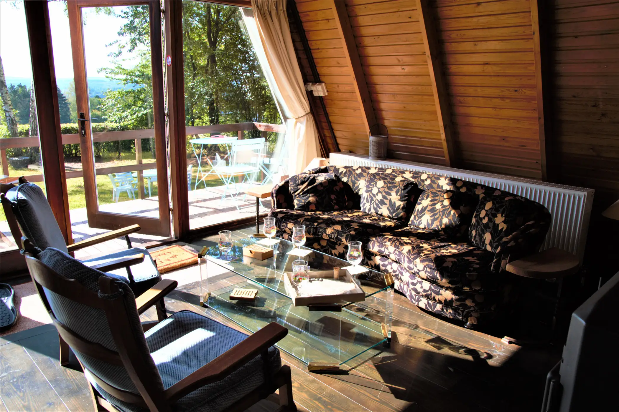 Cottage for 5 people in La Roche-en-Ardenne Le Chalet Pointu du Bout du Monde